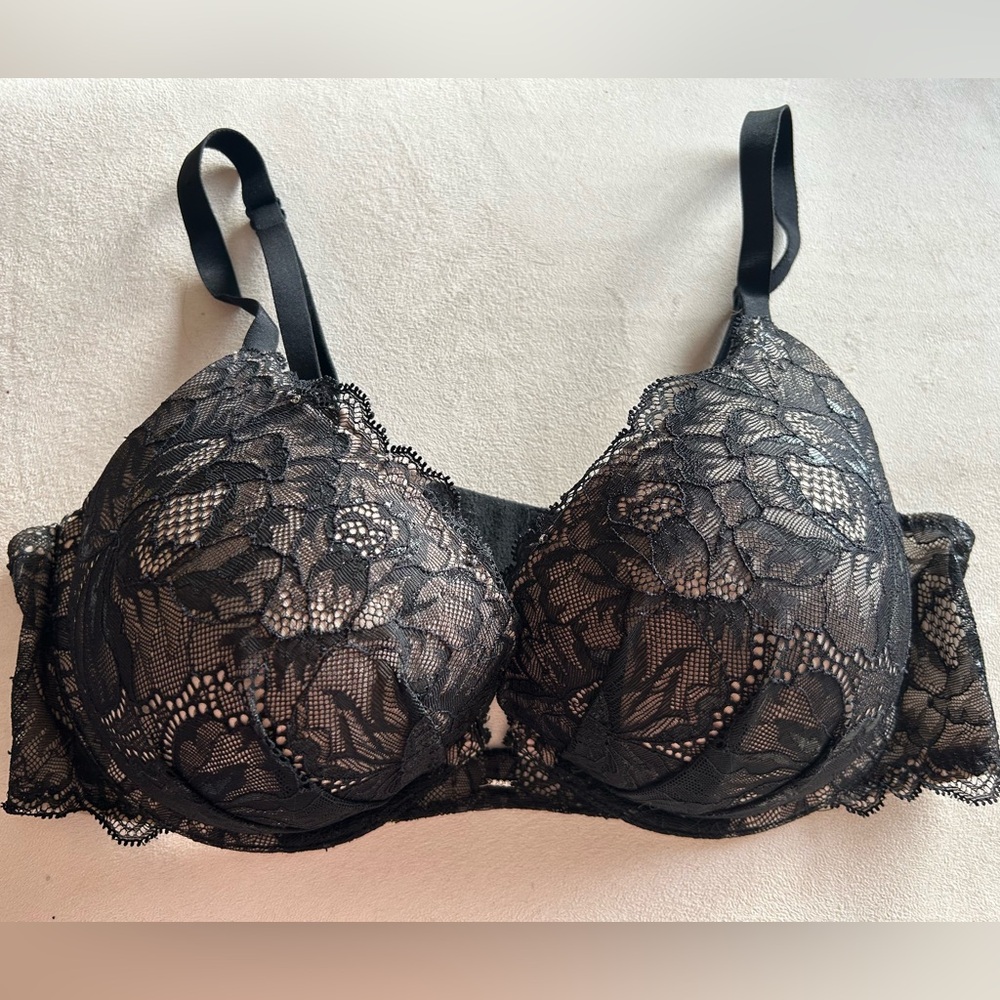 Fabulous by Victoria's Secret Black Floral Lace Bra 38C